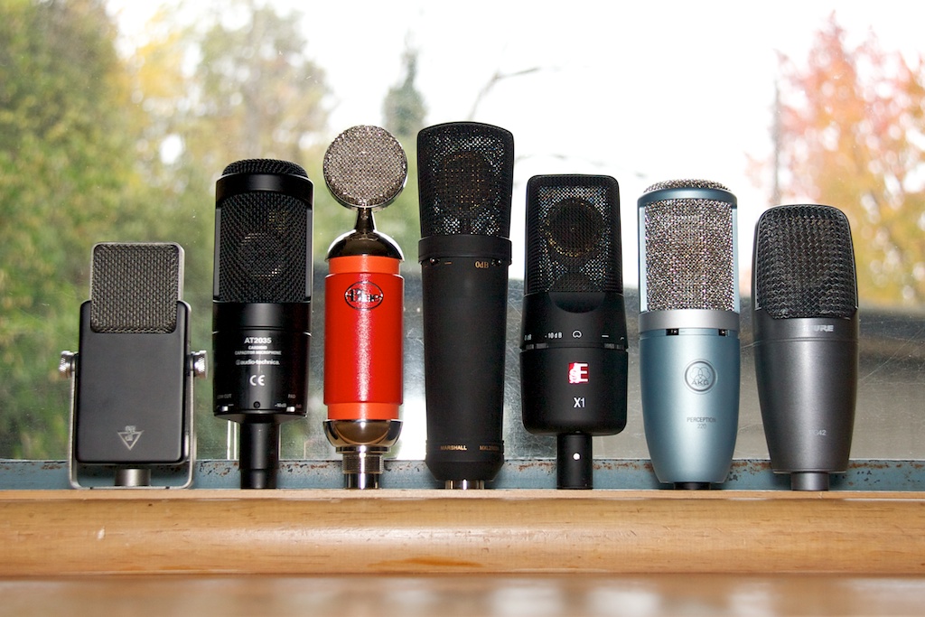 Audio Technica AT2035 Cardioid Condenser Studio Microphone/Mic+Case